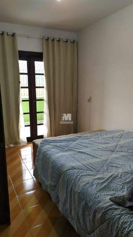 Casa à venda no bairro Santa Terezinha: 