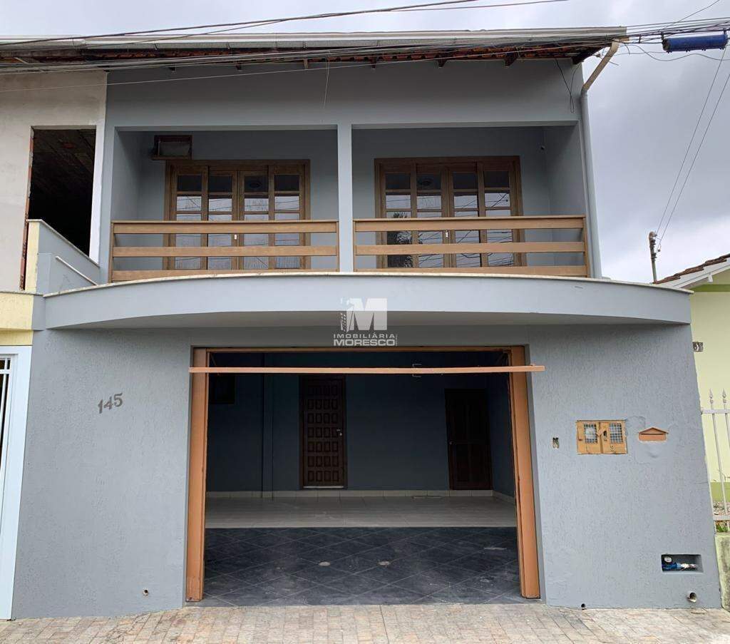 Casa à venda no bairro Santa Terezinha: 