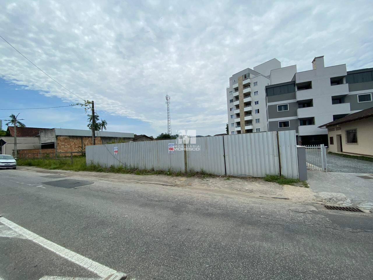Terreno à venda no bairro São Luiz: