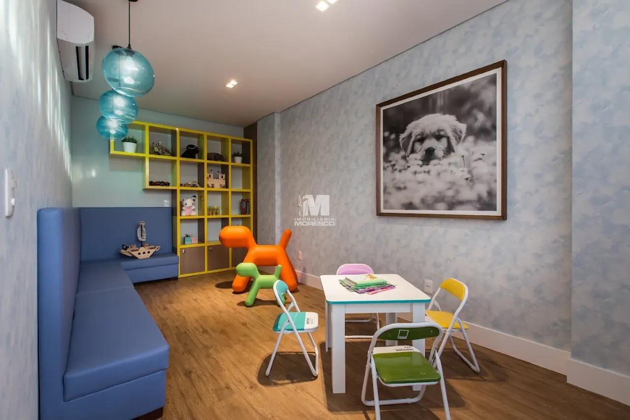 Apartamento à venda no bairro Centro II: 