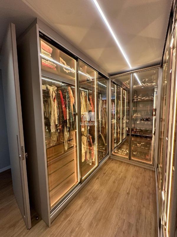 Apartamento à venda no bairro Centro II: 