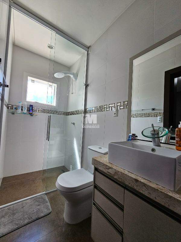 Casa para aluguel no bairro Souza Cruz: