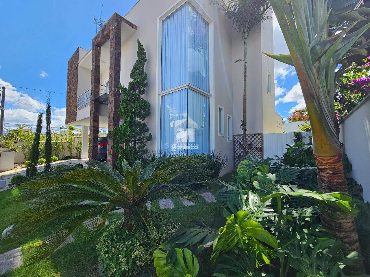 Casa para aluguel no bairro Souza Cruz: 