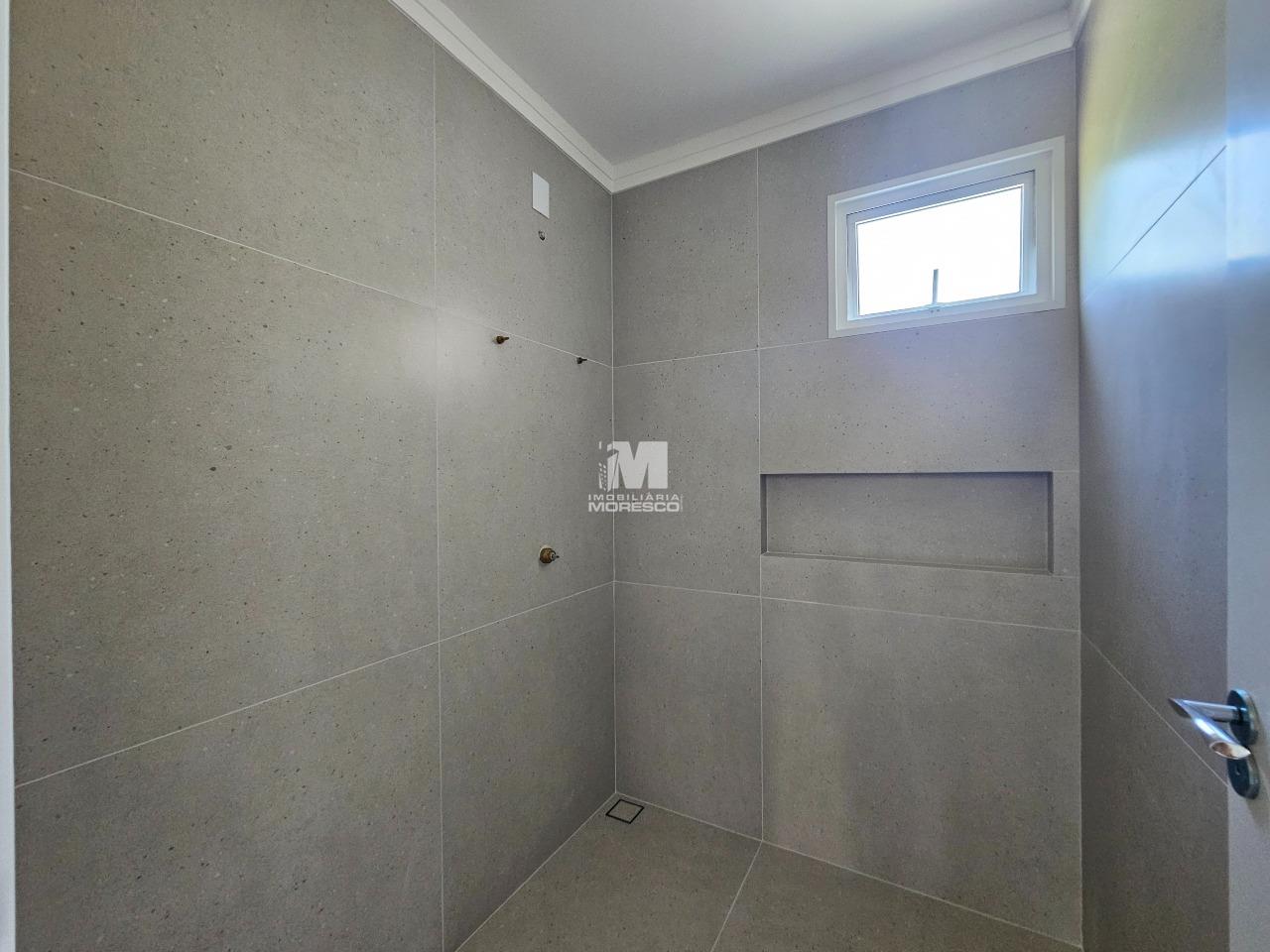 Casa à venda no bairro Guabiruba Sul: