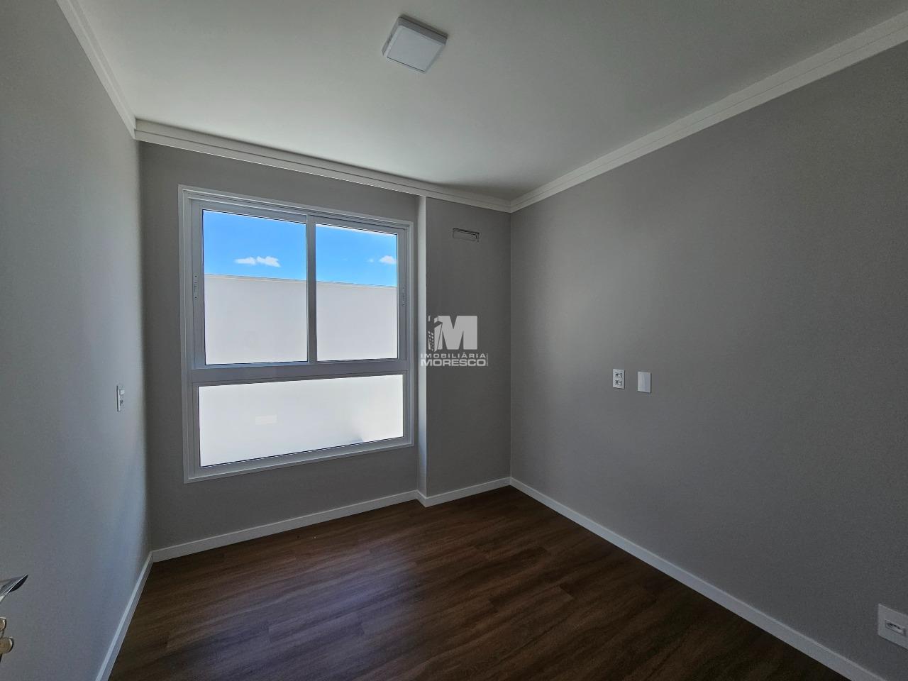 Casa à venda no bairro Guabiruba Sul: