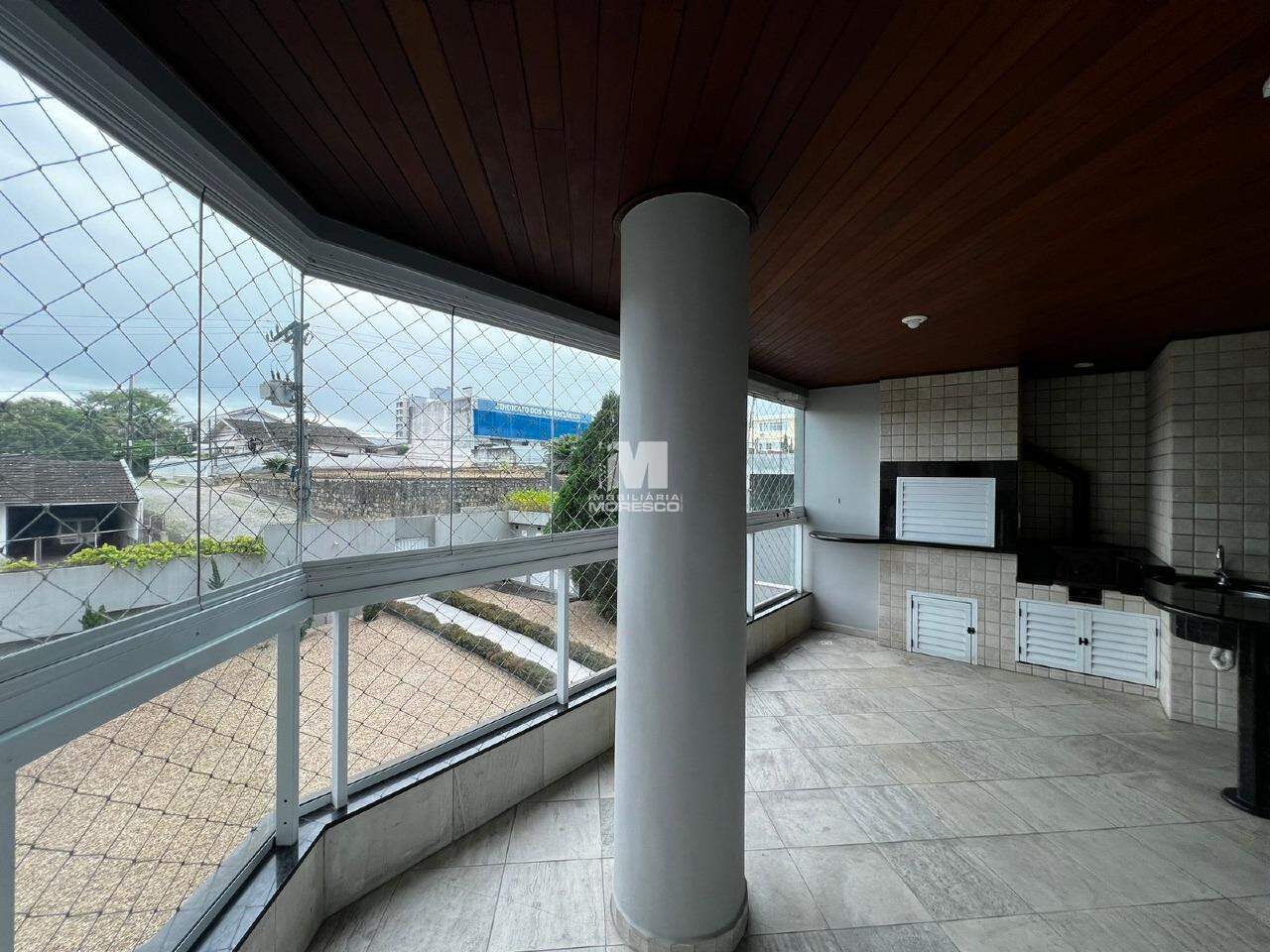 Apartamento para aluguel no bairro Centro:
