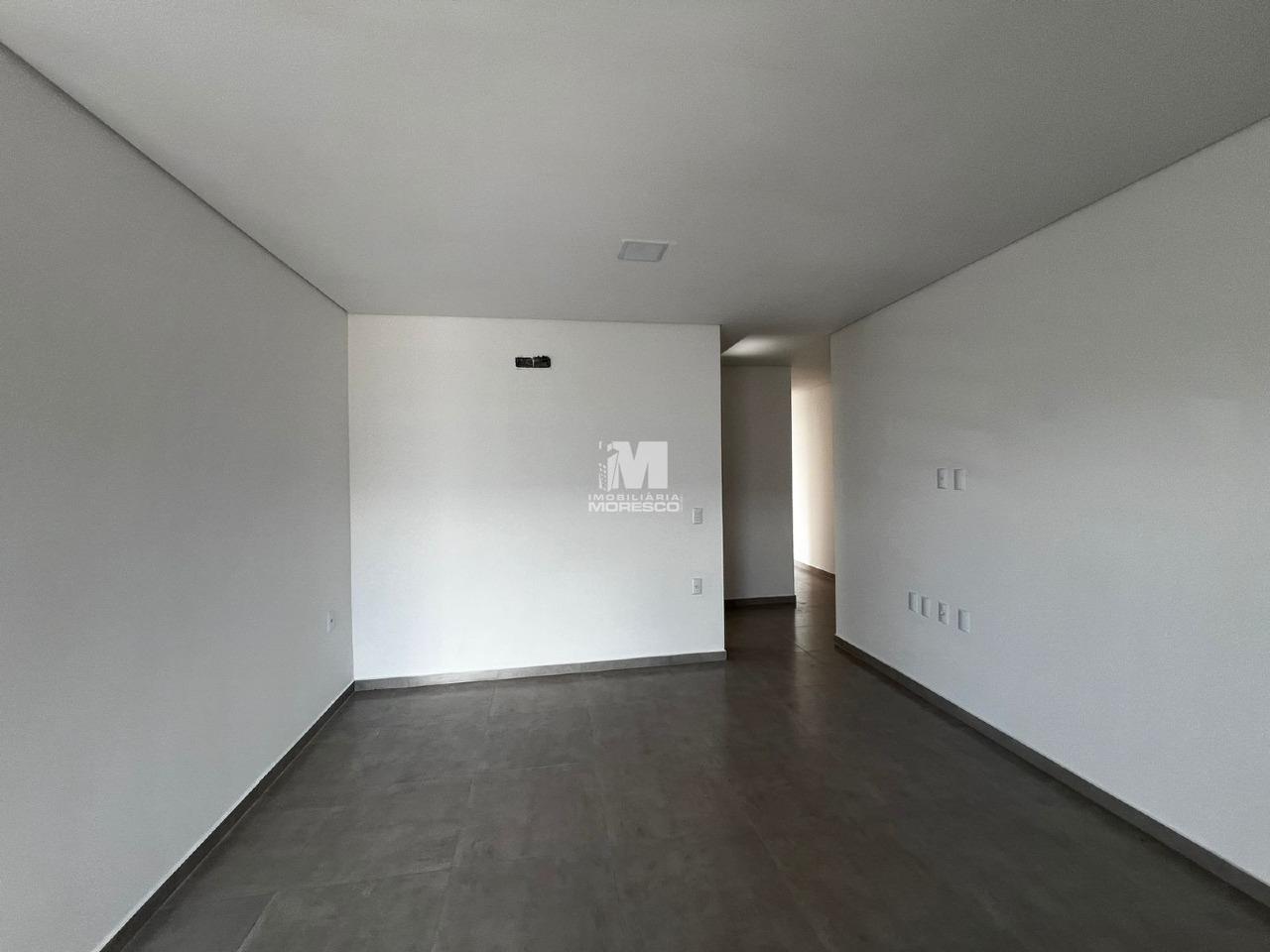 Apartamento para aluguel no bairro Santa Terezinha: 