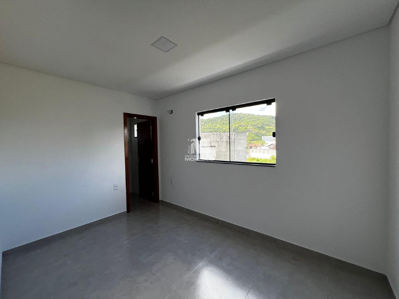 Apartamento para aluguel no bairro Santa Terezinha: 