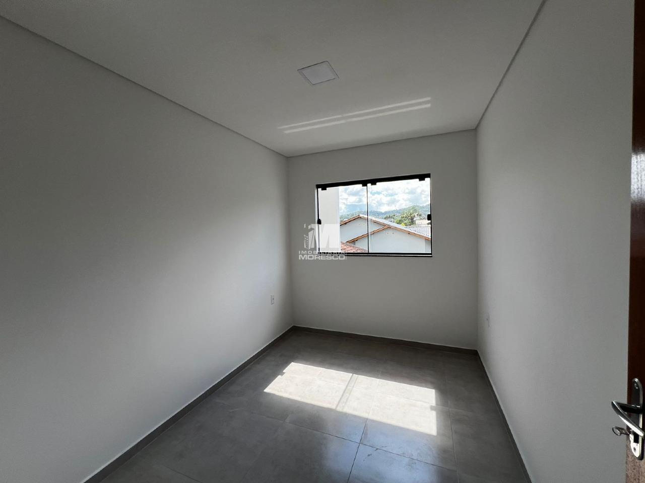 Apartamento para aluguel no bairro Santa Terezinha: 