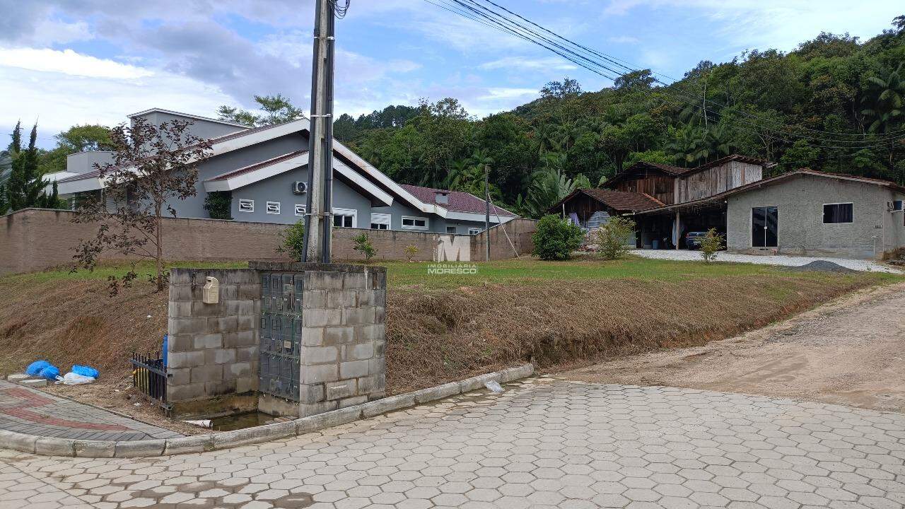 Lote/Terreno de 910m² no bairro Guabiruba Sul, em Guabiruba | Eu Corretor