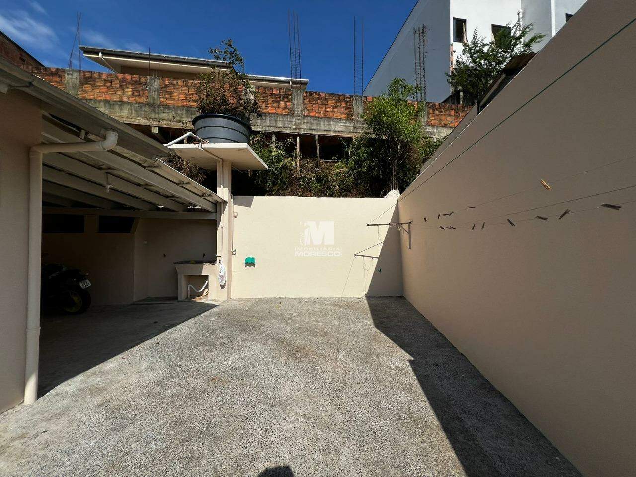 Casa para aluguel no bairro São Pedro: 