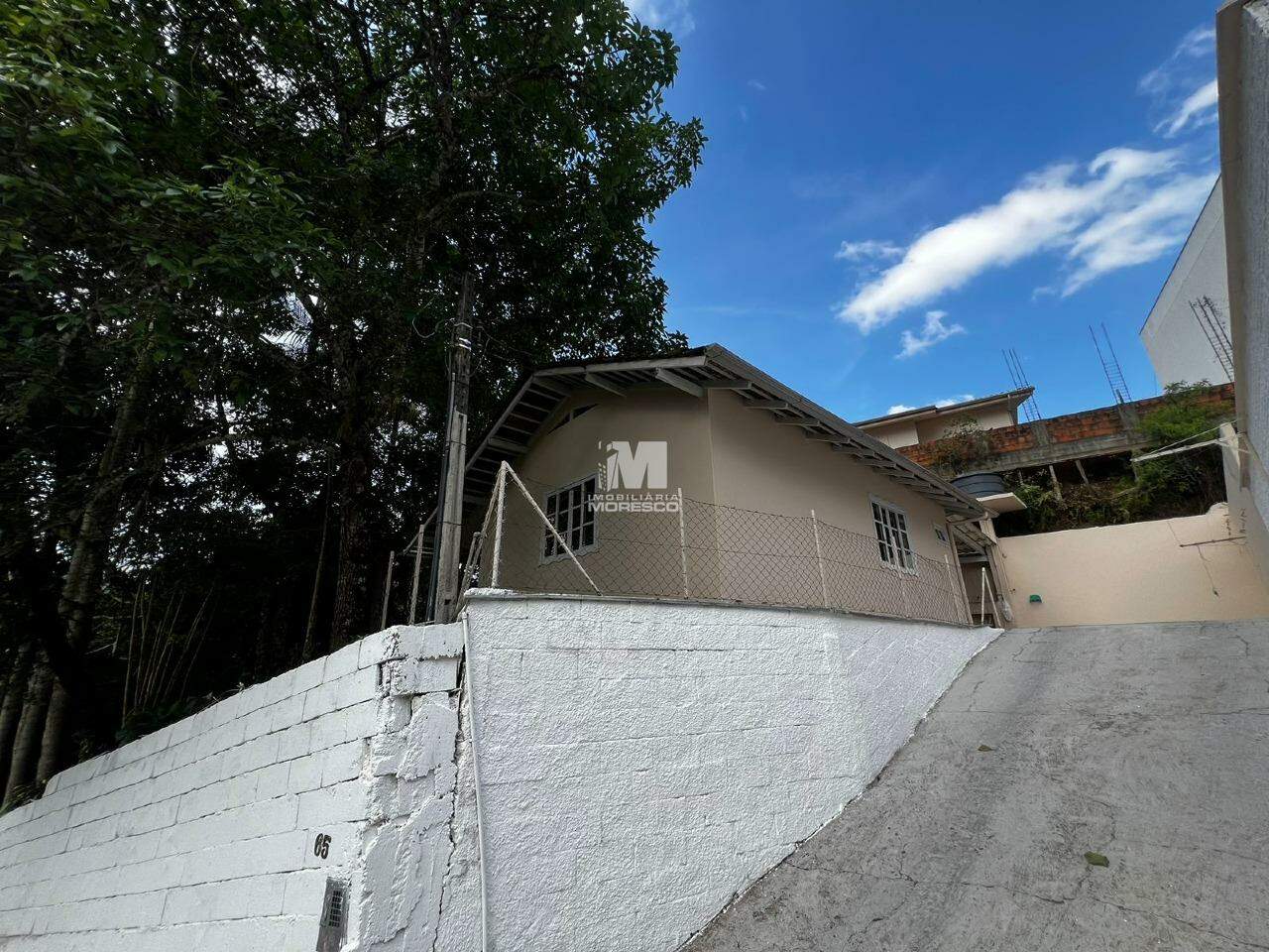 Casa para aluguel no bairro São Pedro: 