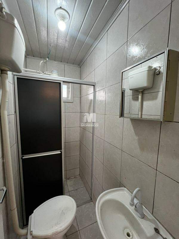 Casa para aluguel no bairro São Pedro: 