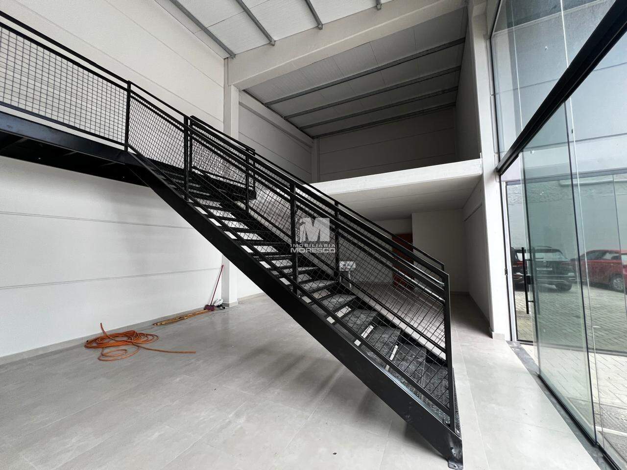 Sala Comercial de 180m² no bairro Centro II, em Brusque | Eu Corretor