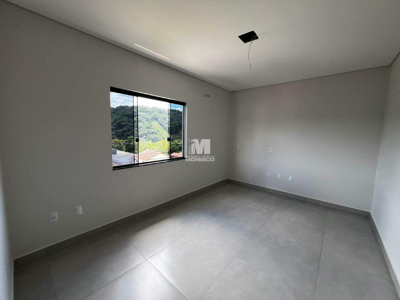 Apartamento para aluguel no bairro Paquetá: 