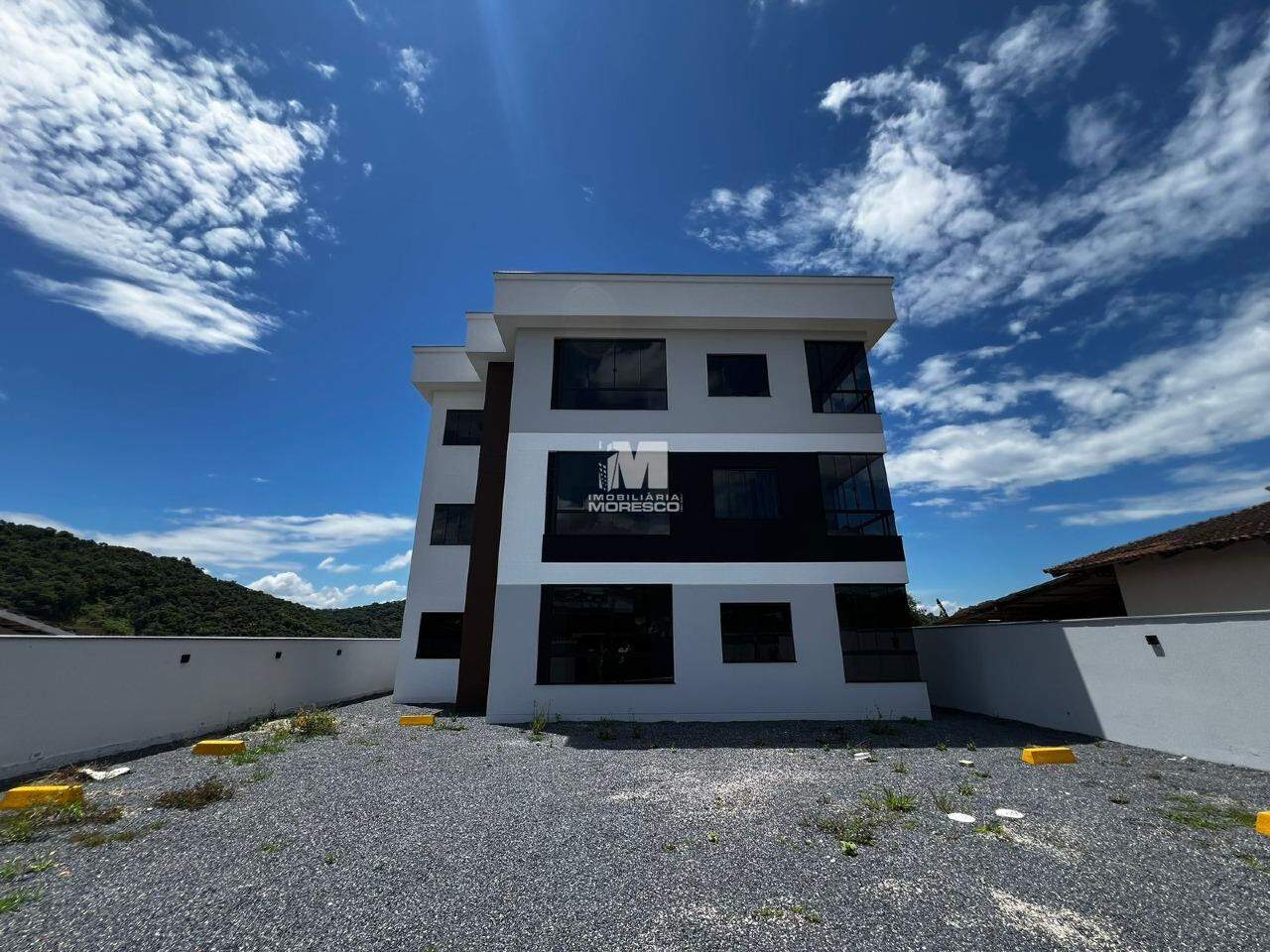Apartamento para aluguel no bairro Paquetá: 