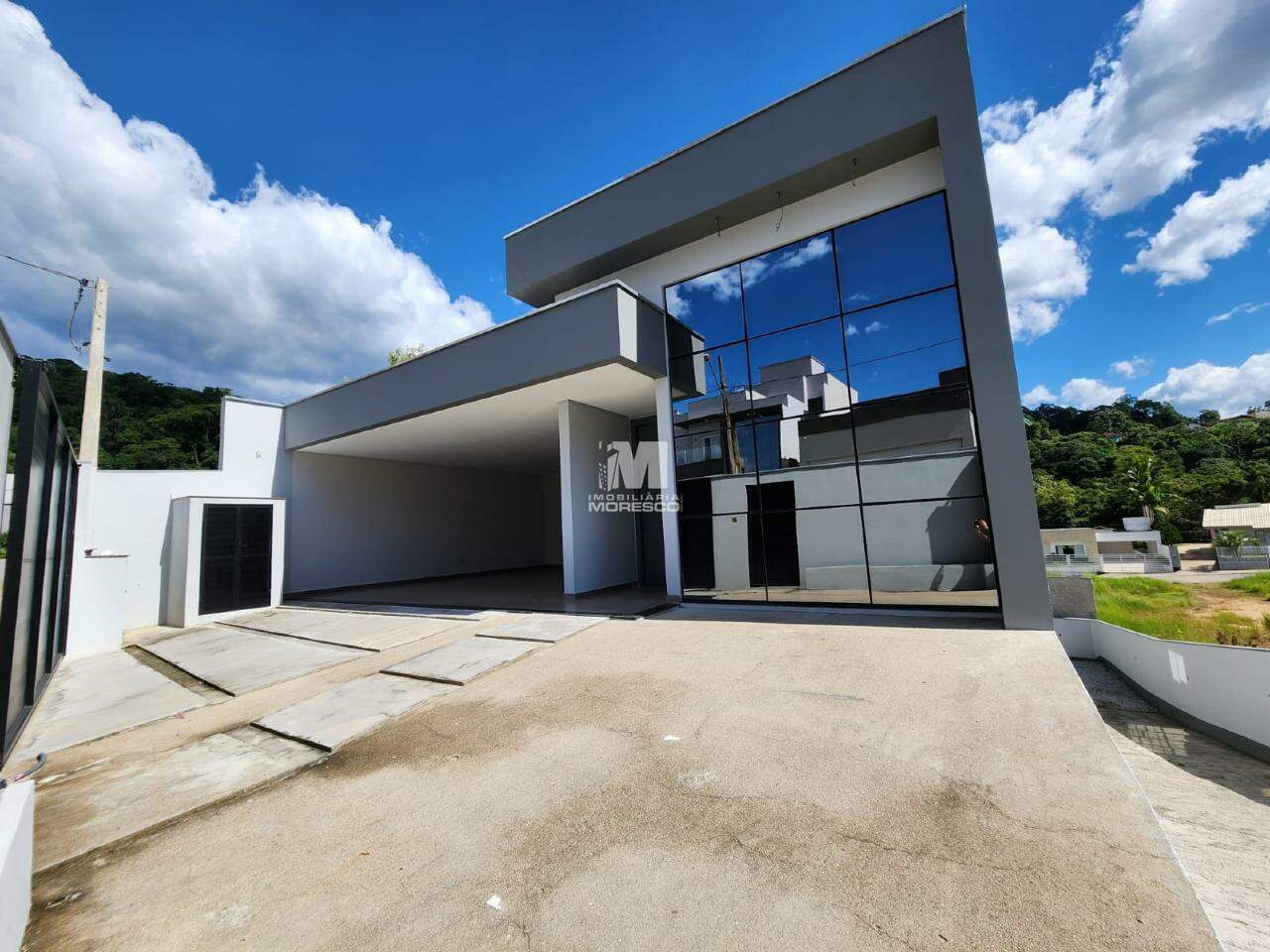 Casa de 3 quartos, 427m² no bairro Souza Cruz, em Brusque | Eu Corretor