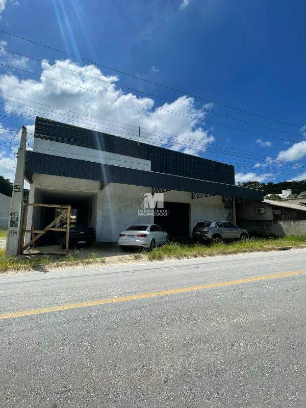 Galpão / Depósito / Armazém de 1131m² no bairro Bateias, em Gaspar | Eu Corretor