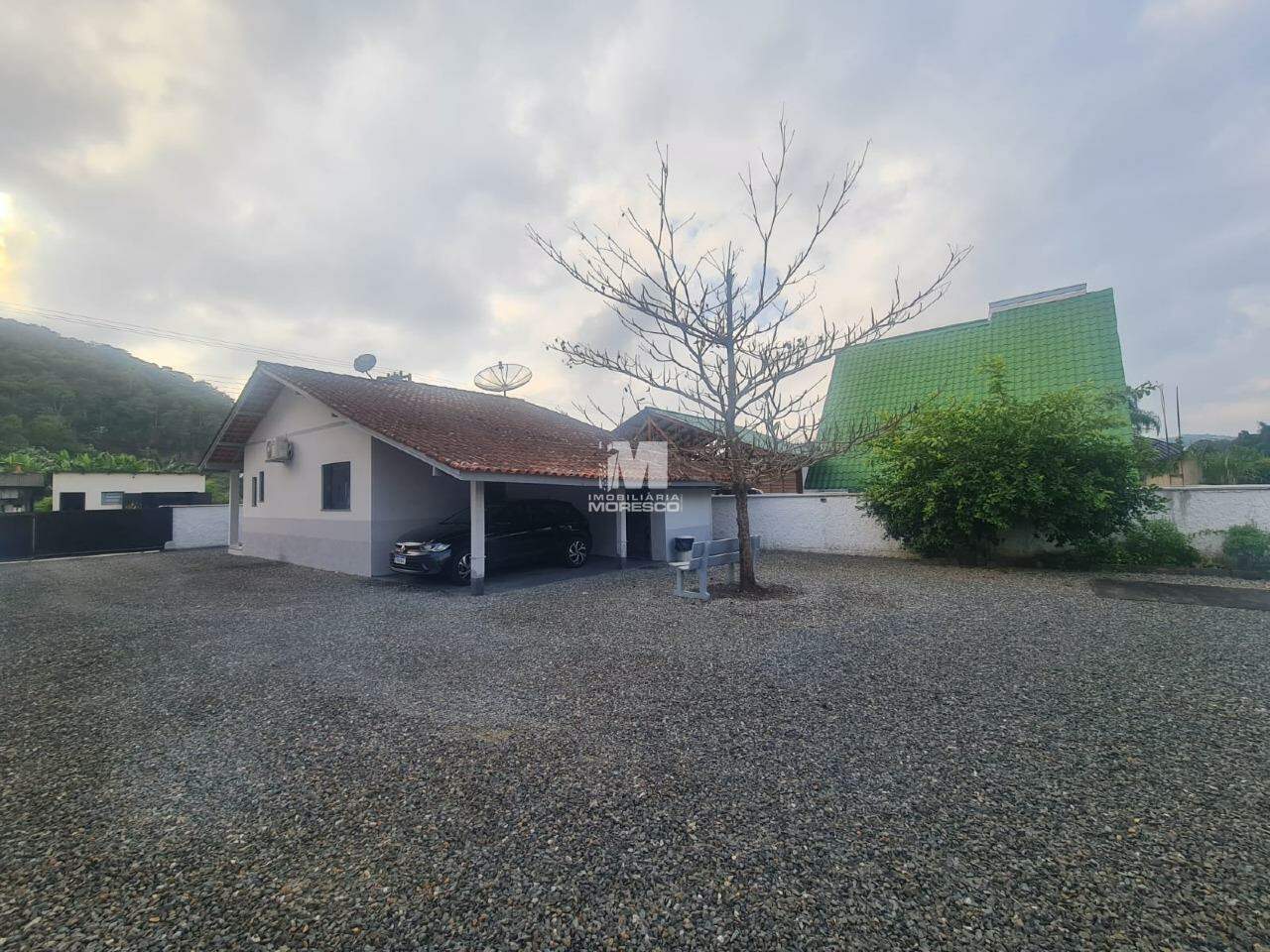 Casa à venda no bairro Centro: 