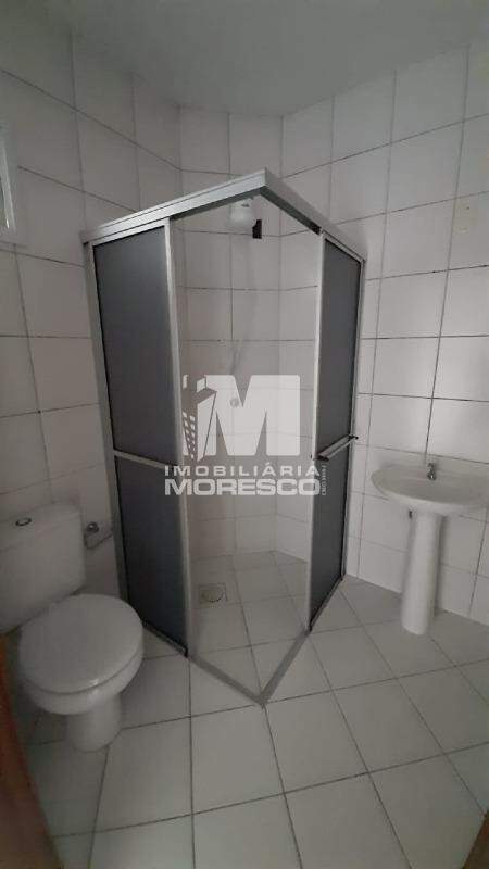 Apartamento à venda no bairro Centro: 