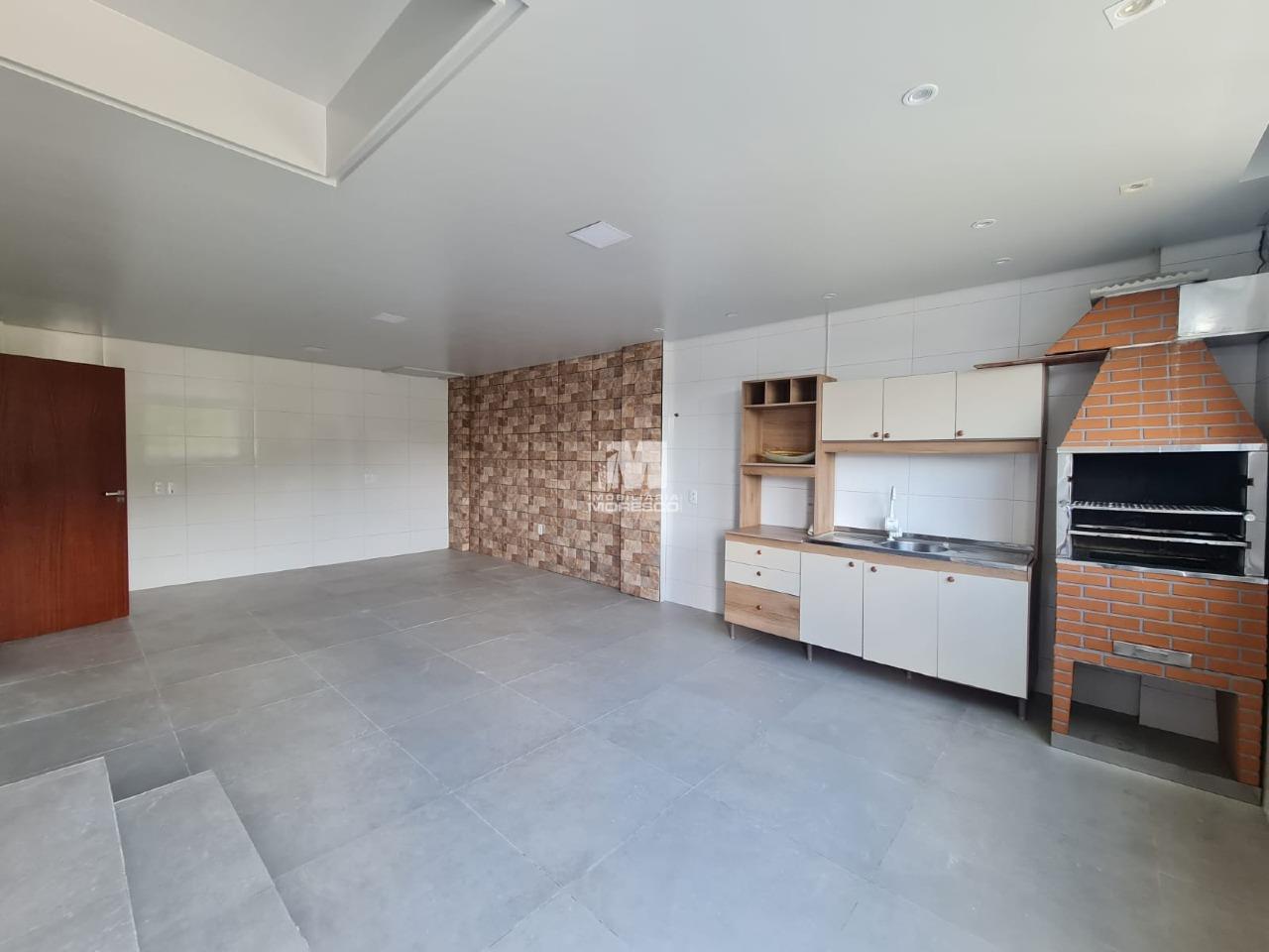 Casa à venda no bairro Limeira Baixa: