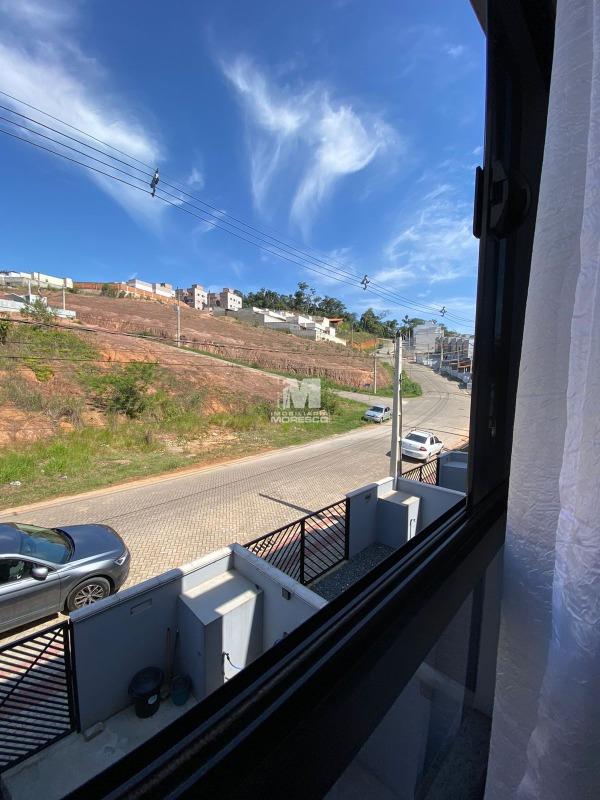 Casa à venda no bairro Limeira Baixa: