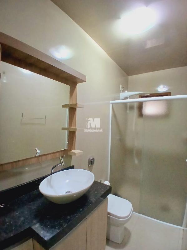 Casa para aluguel no bairro Planalto: 