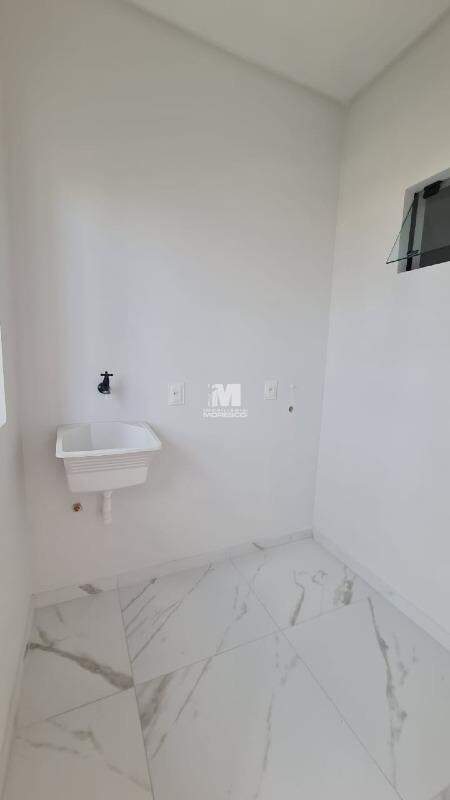Casa à venda no bairro Dom Joaquim: 