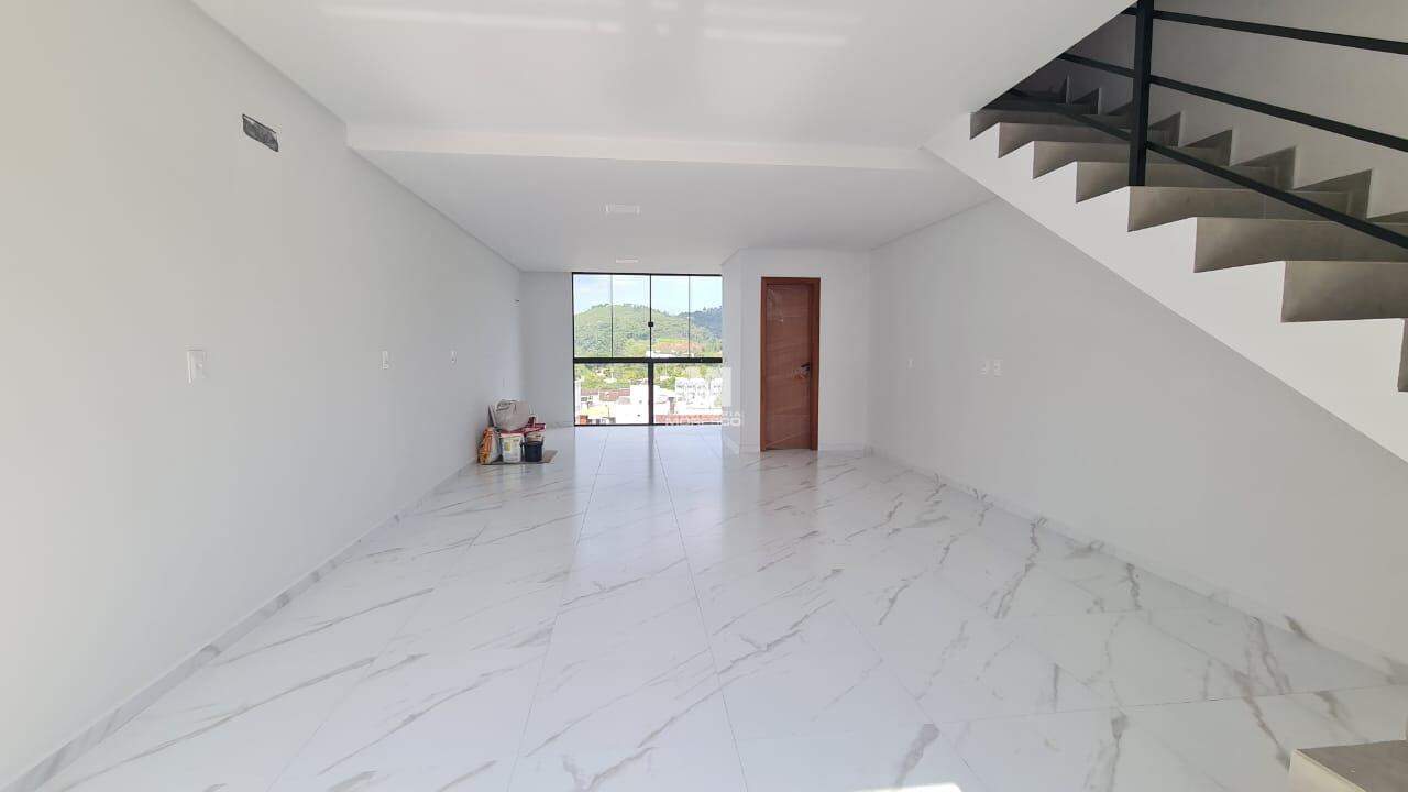 Casa à venda no bairro Dom Joaquim: 