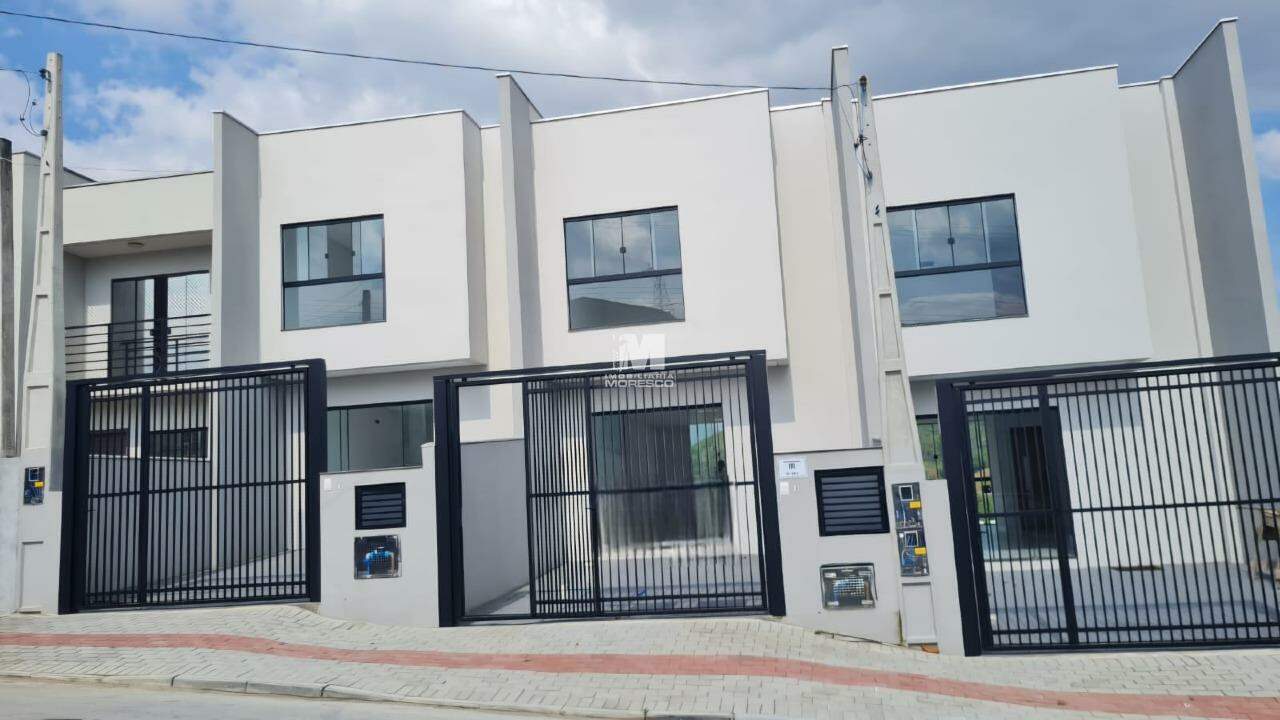 Casa à venda no bairro Dom Joaquim: 