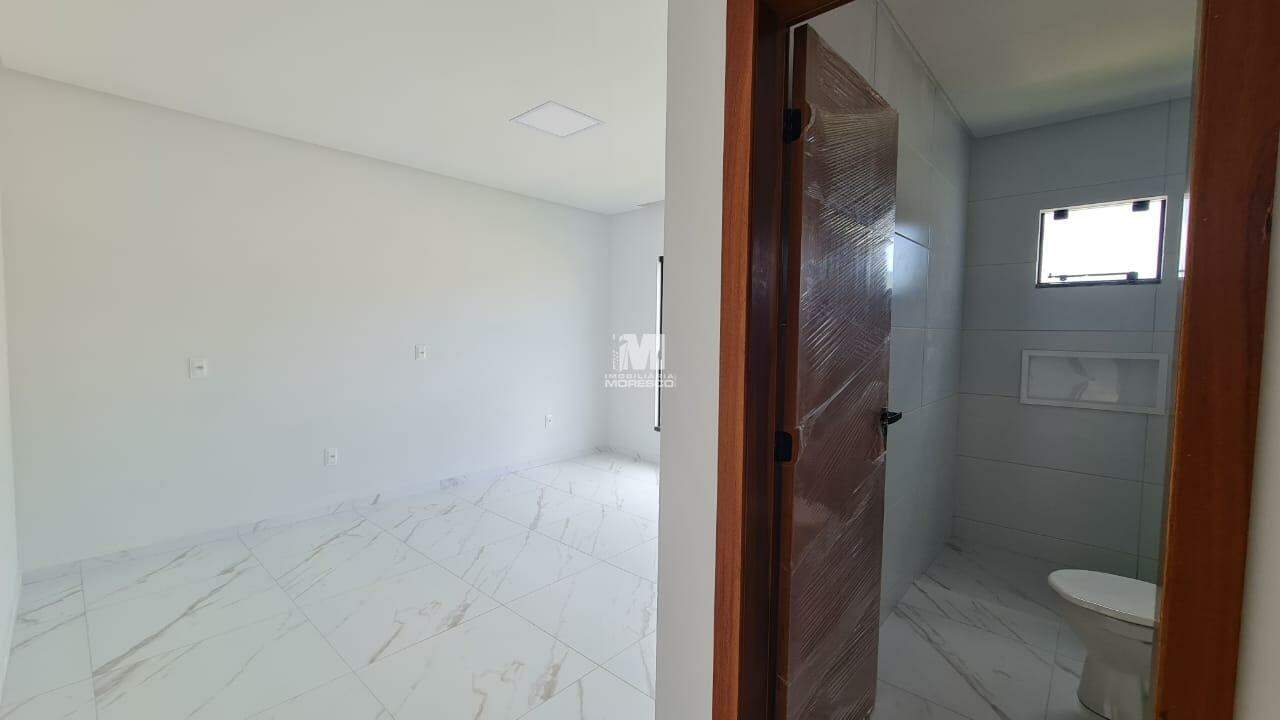 Casa à venda no bairro Dom Joaquim: 