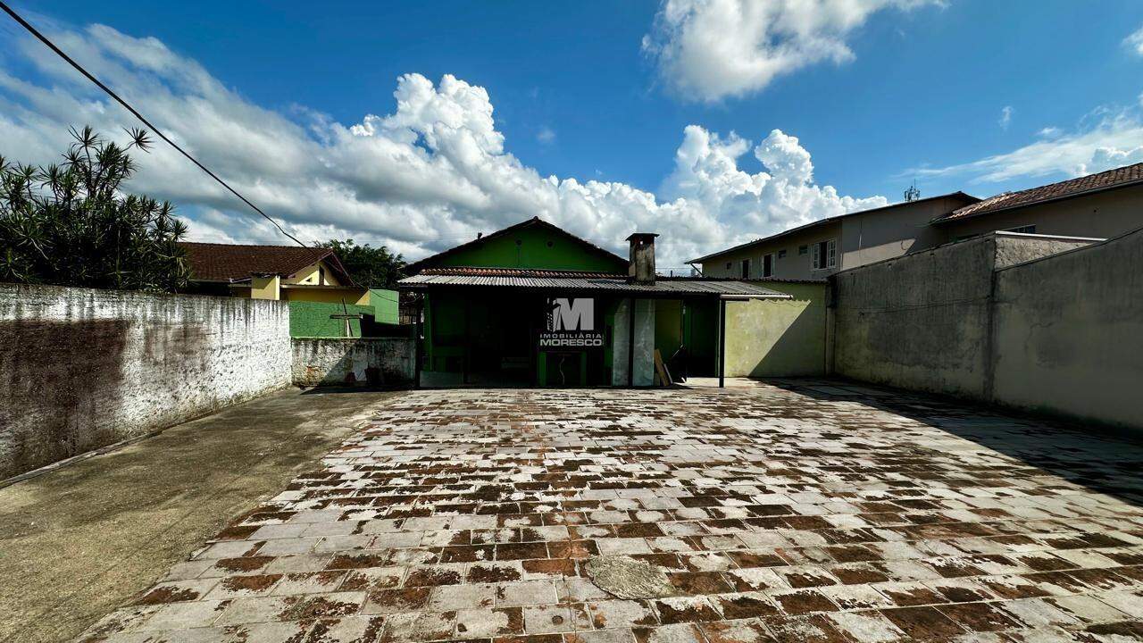 Casa à venda no bairro São Luiz: