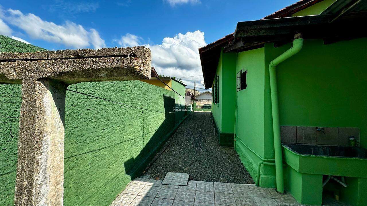 Casa à venda no bairro São Luiz: 