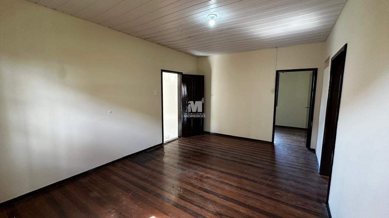 Casa à venda no bairro São Luiz: 