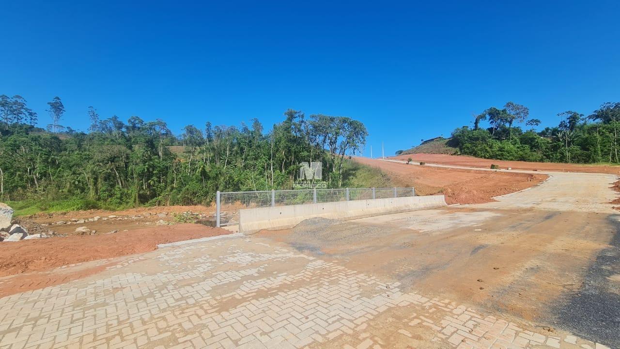 Terreno à venda no bairro São João: 