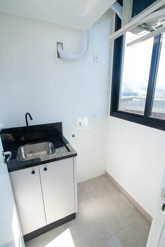 Flat para aluguel no bairro Santa Terezinha: