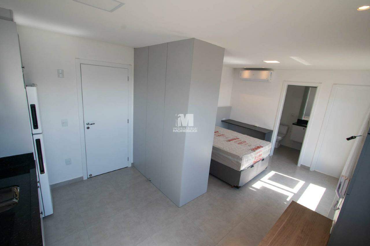 Flat para aluguel no bairro Santa Terezinha: