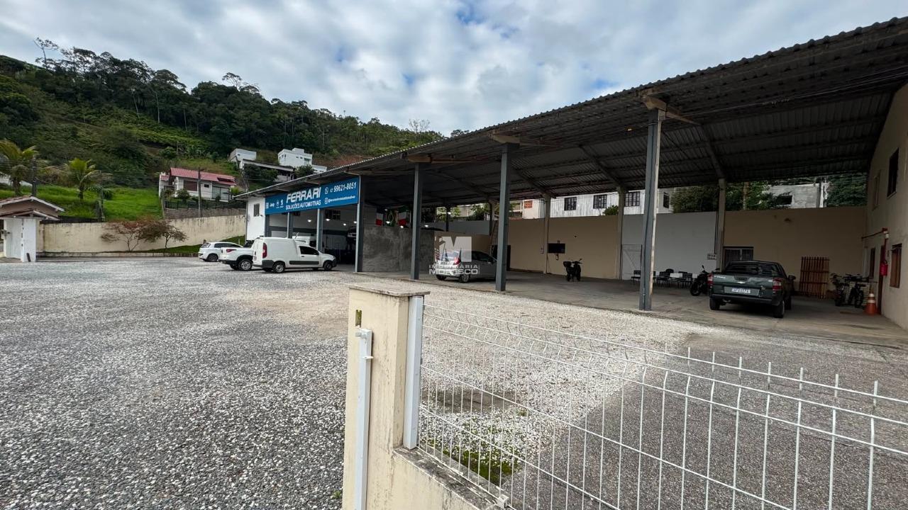 Casa de 4 quartos, 1100m² no bairro Nova Brasília, em Brusque | Eu Corretor