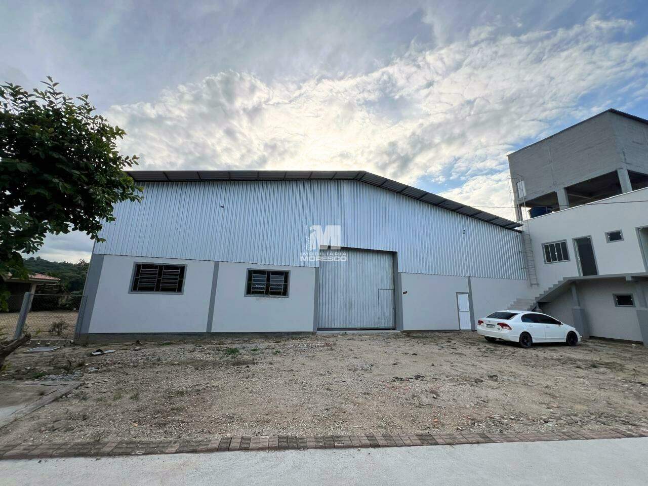 Galpão / Depósito / Armazém de 875m² no bairro Dom Joaquim, em Brusque | Eu Corretor