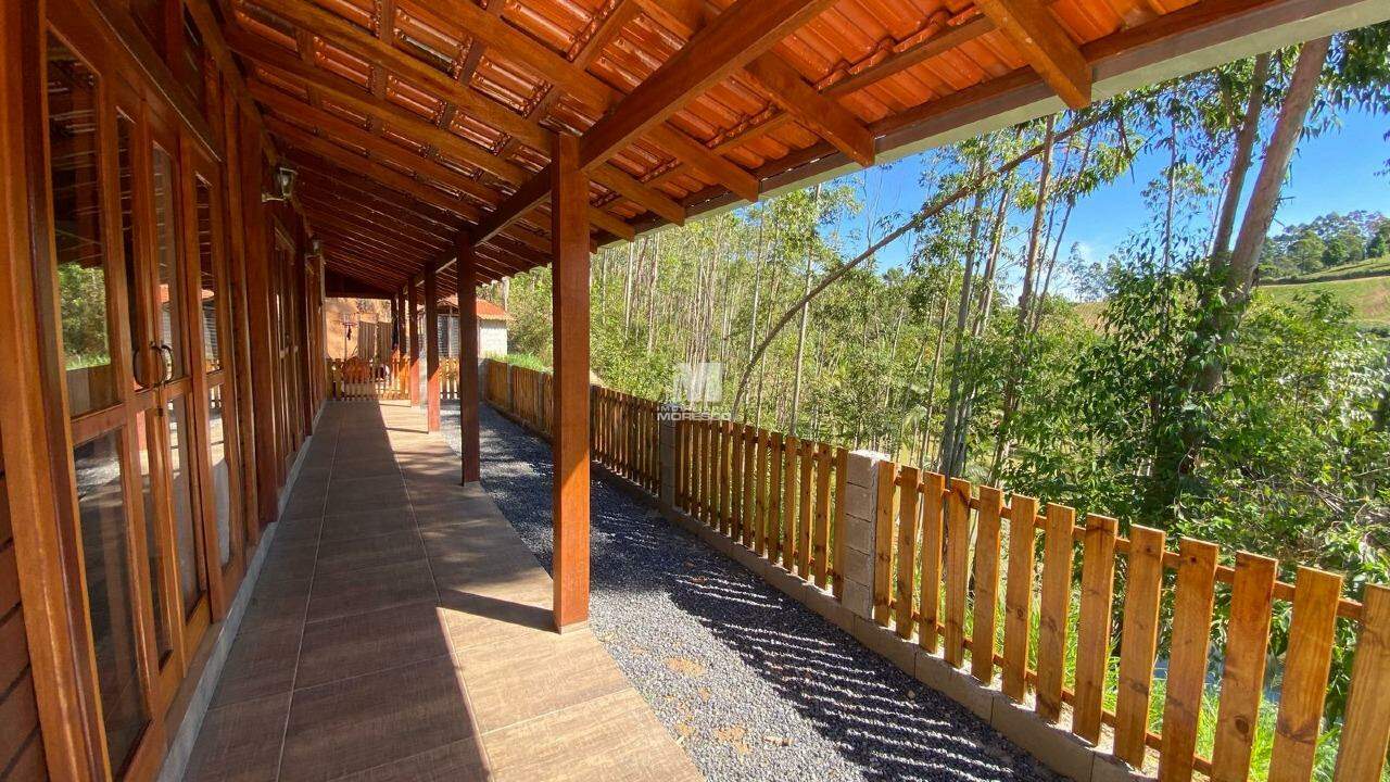Fazenda/Sítios/Chácaras de 3 quartos, 200m² no bairro Poço Fundo, em Brusque | Eu Corretor