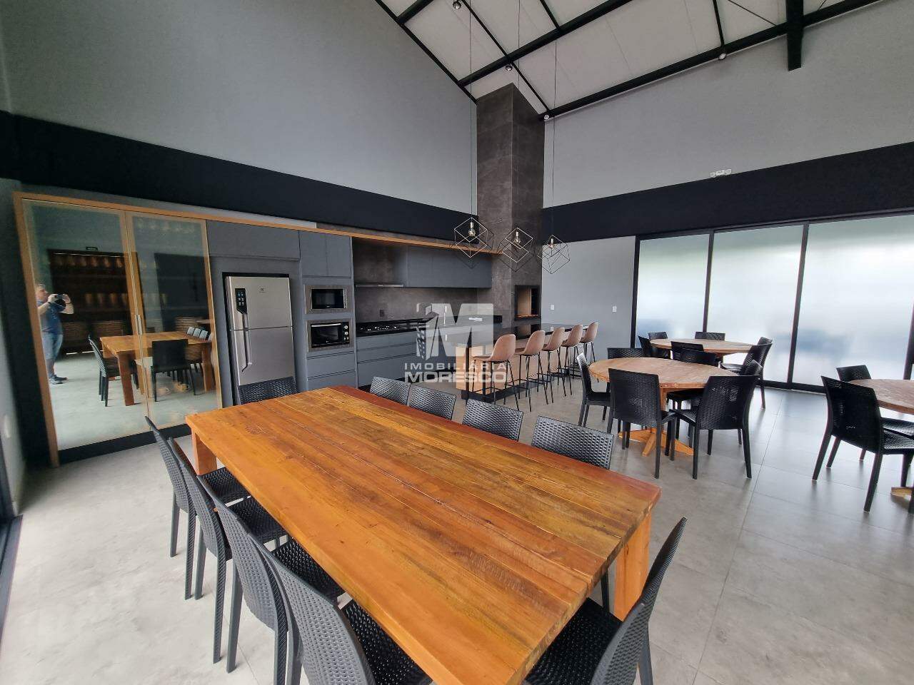 Terreno à venda no bairro Azambuja: 