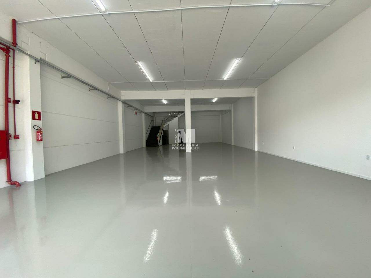 Sala Comercial de 458m² no bairro Santa Terezinha, em Brusque | Eu Corretor
