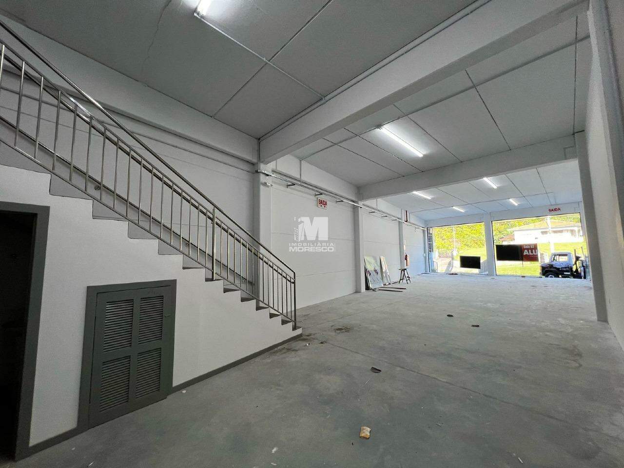 Sala Comercial de 458m² no bairro Santa Terezinha, em Brusque | Eu Corretor