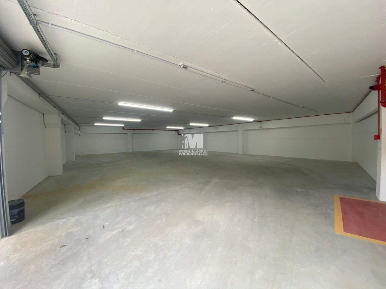 estacionamento subsolo 