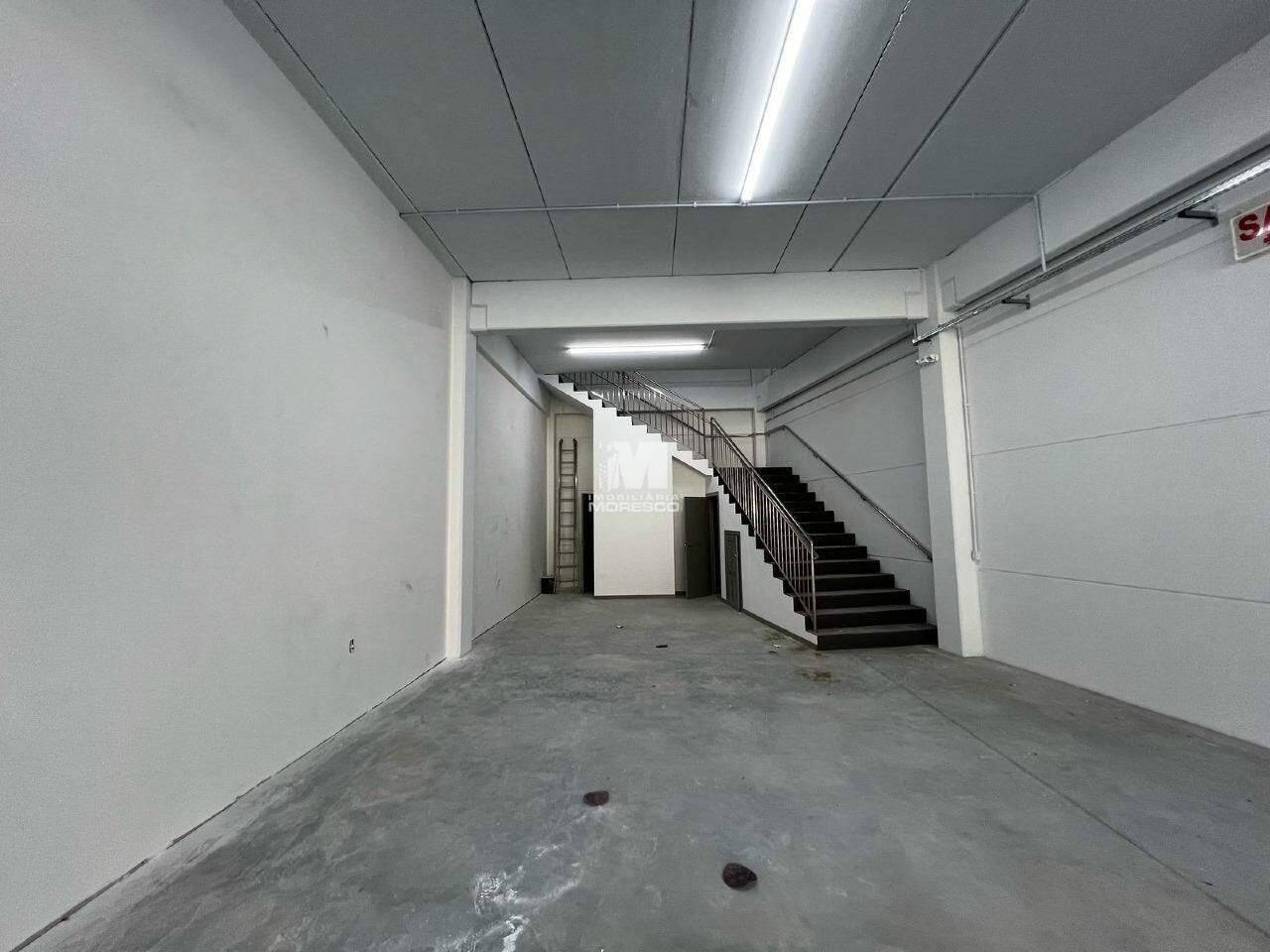 Sala Comercial de 458m² no bairro Santa Terezinha, em Brusque | Eu Corretor