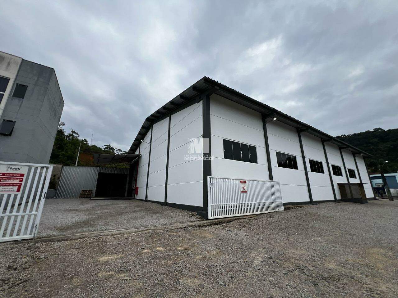 Galpão / Depósito / Armazém de 1233m² no bairro Rio Branco, em Brusque | Eu Corretor