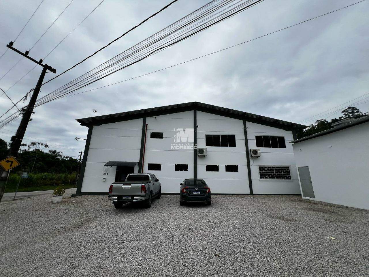Galpão / Depósito / Armazém de 1233m² no bairro Rio Branco, em Brusque | Eu Corretor