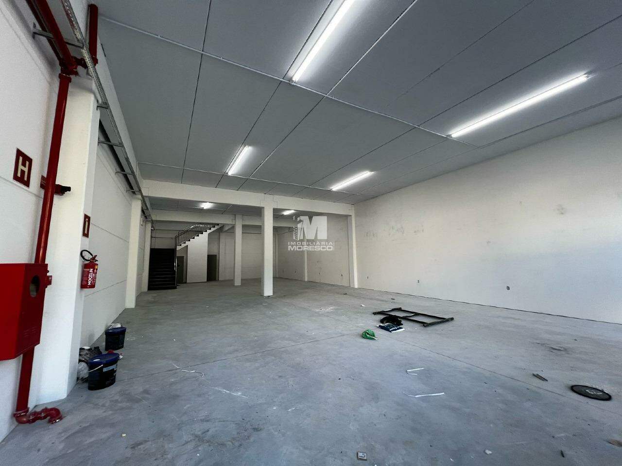 Sala Comercial de 375m² no bairro Santa Terezinha, em Brusque | Eu Corretor