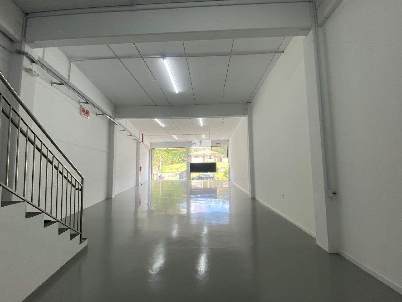 Sala Comercial de 375m² no bairro Santa Terezinha, em Brusque | Eu Corretor