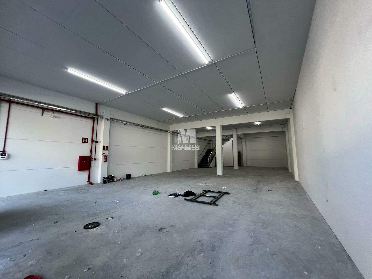 Sala Comercial de 375m² no bairro Santa Terezinha, em Brusque | Eu Corretor
